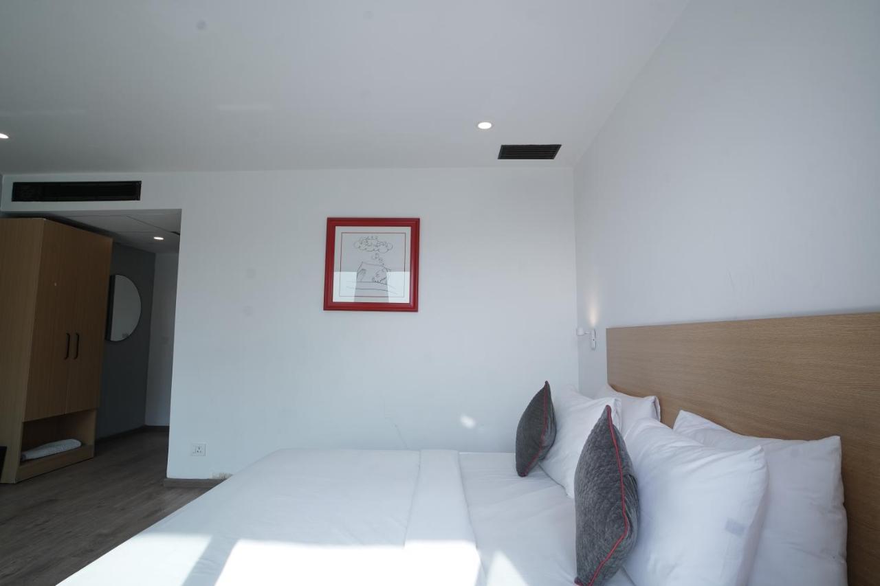 Terrazzo Suits Hotel *
