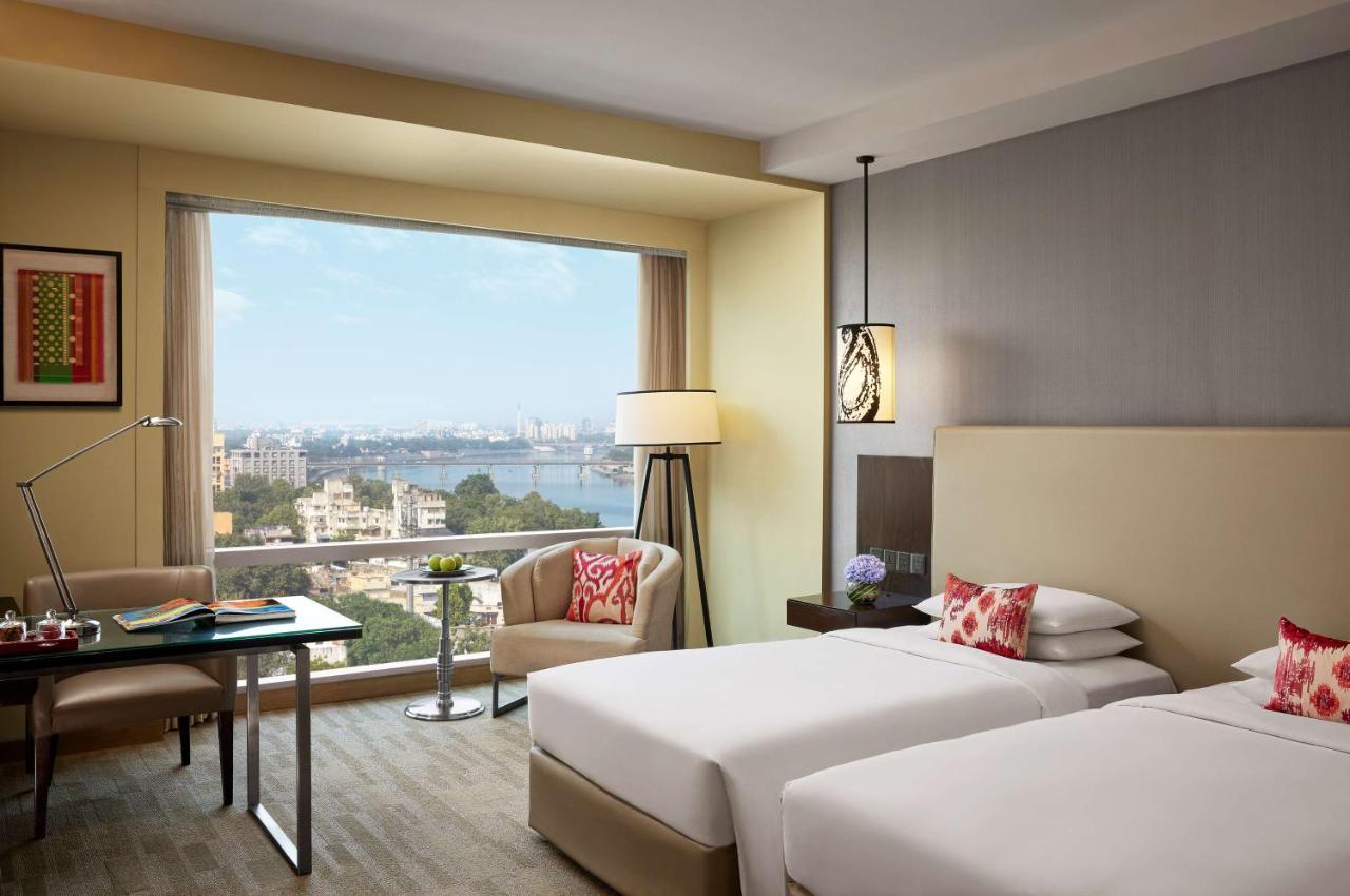 Hyatt Regency 5* Ahmedabad