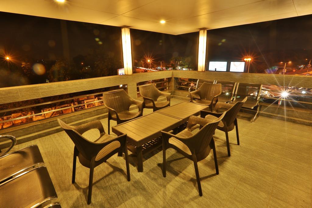 Kabir Hotel 3*