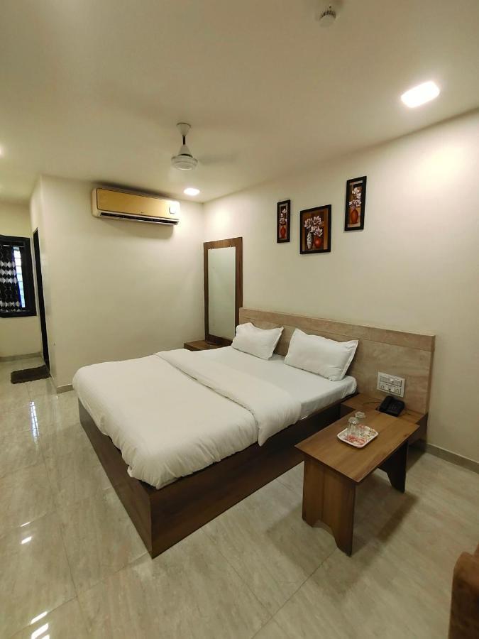 Palm Residency Guest house