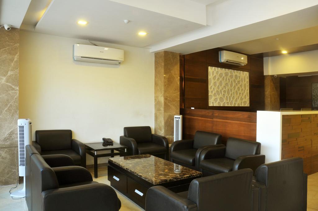 The Grand Eden Hotel