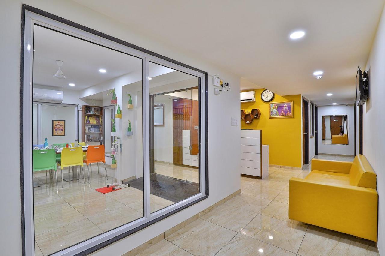 Hotel Leo 3*