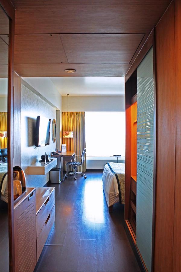 Fortune Select Sg Highway, - Member Itc Hotels' Group Ahmedabad
