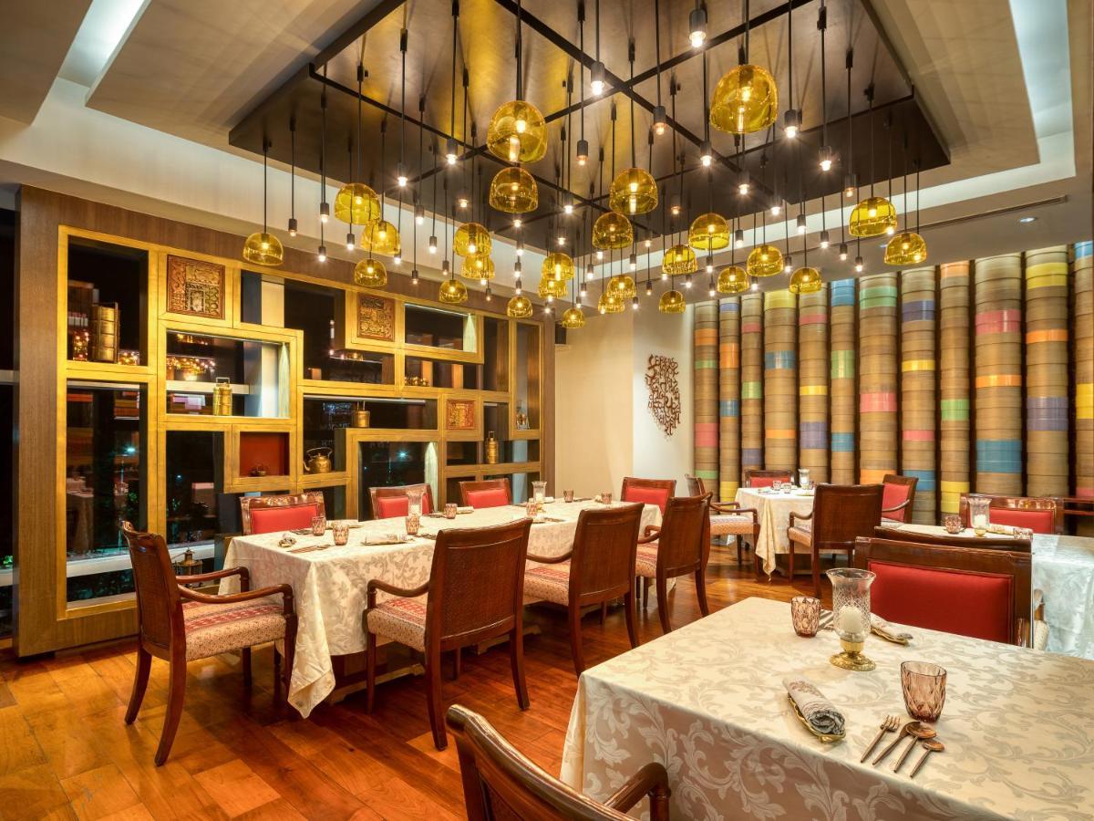 Hyatt Regency 5*