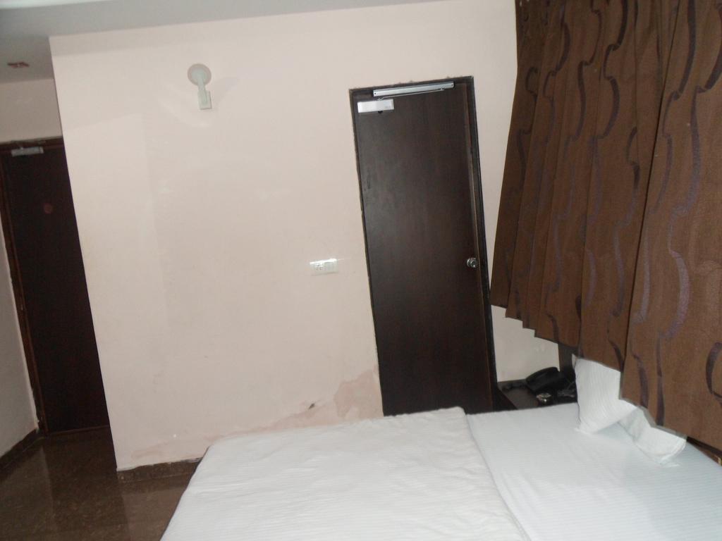 Hotel Silver Plaza Ahmedabad