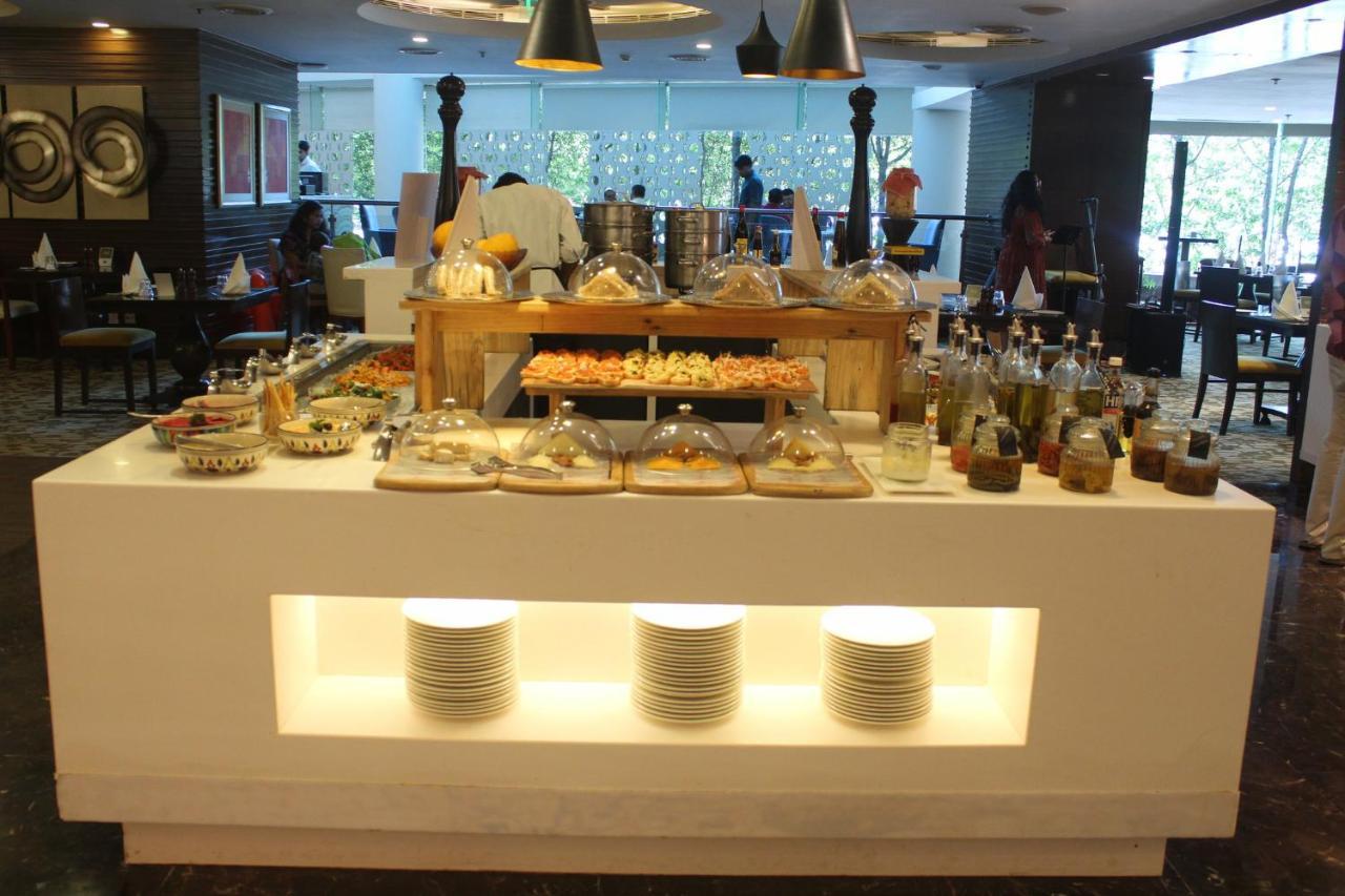Crowne Plaza Centre By Ihg Hotel 5*
