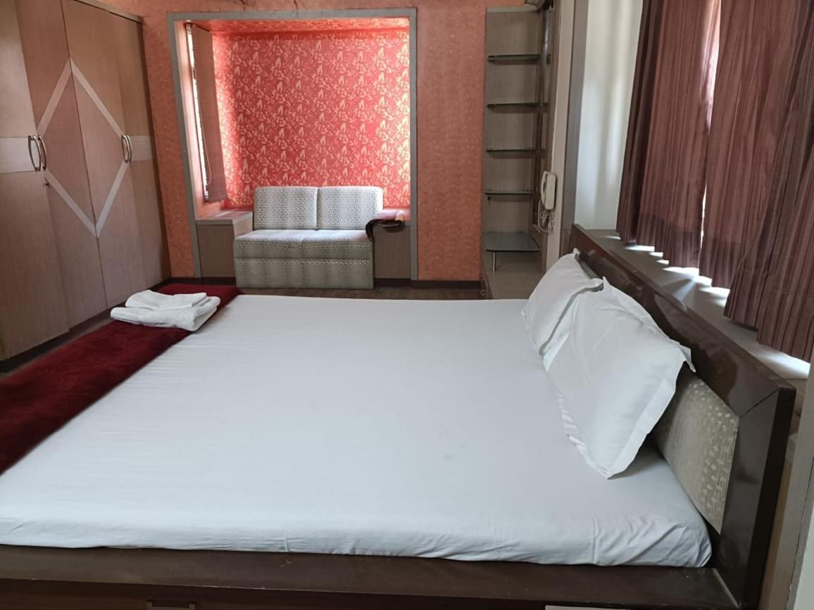 Uma Corporate Services Guest house *