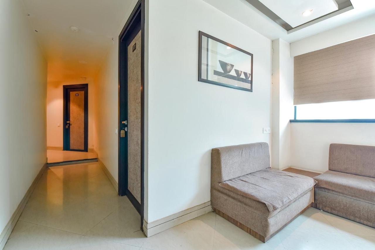 Fabexpress Anmol Palace 3*