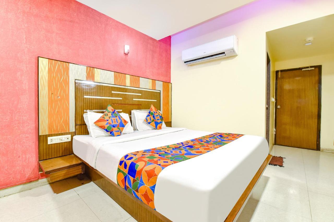 Fabhotel Kadamb