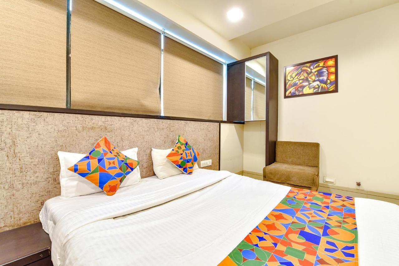 Hotel Fabexpress Anmol Palace Ahmedabad