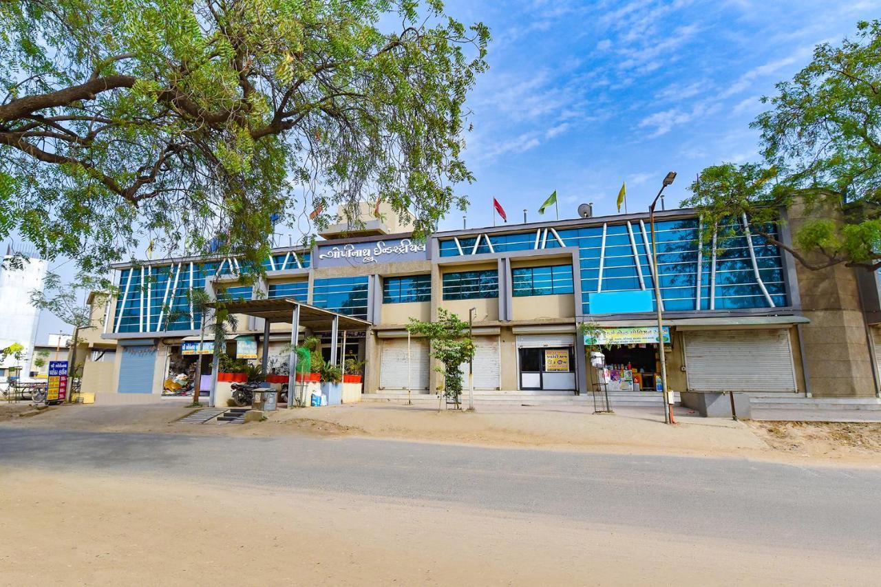 Fabexpress Anmol Palace 3* Ahmedabad