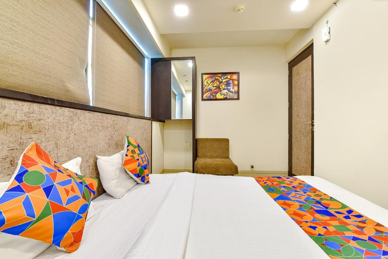 Hotel Fabexpress Anmol Palace 3*