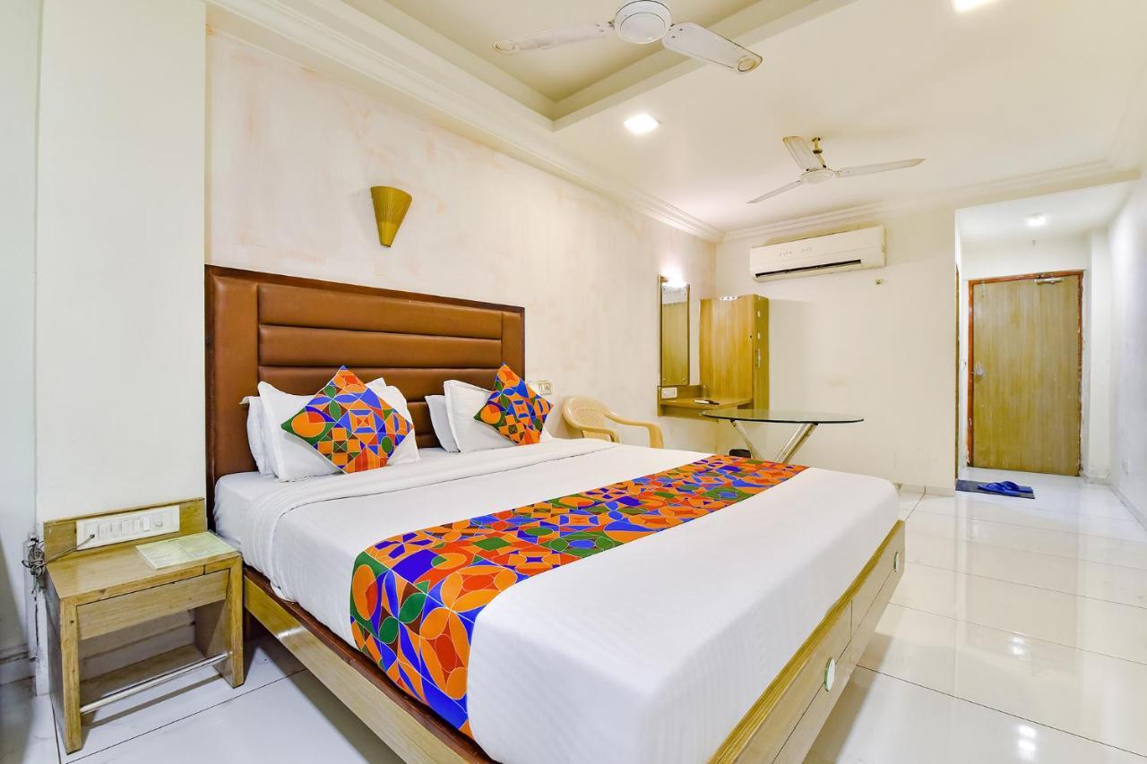 Fabhotel Kadamb