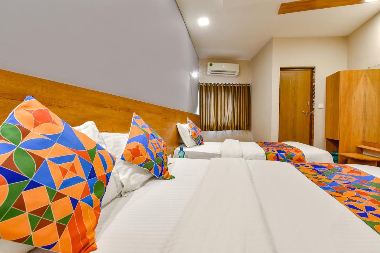 Fabexpress Gokul Hotel