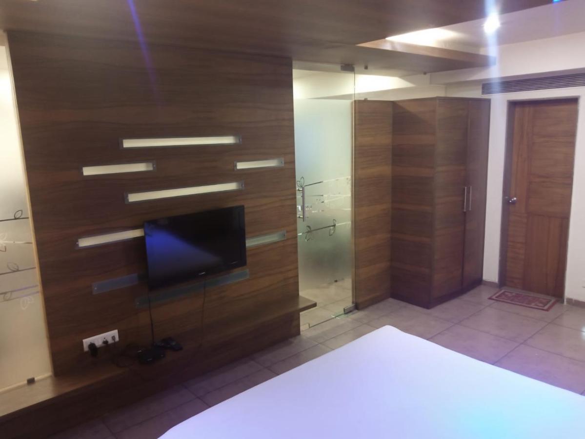 Kanan Ahmedabad