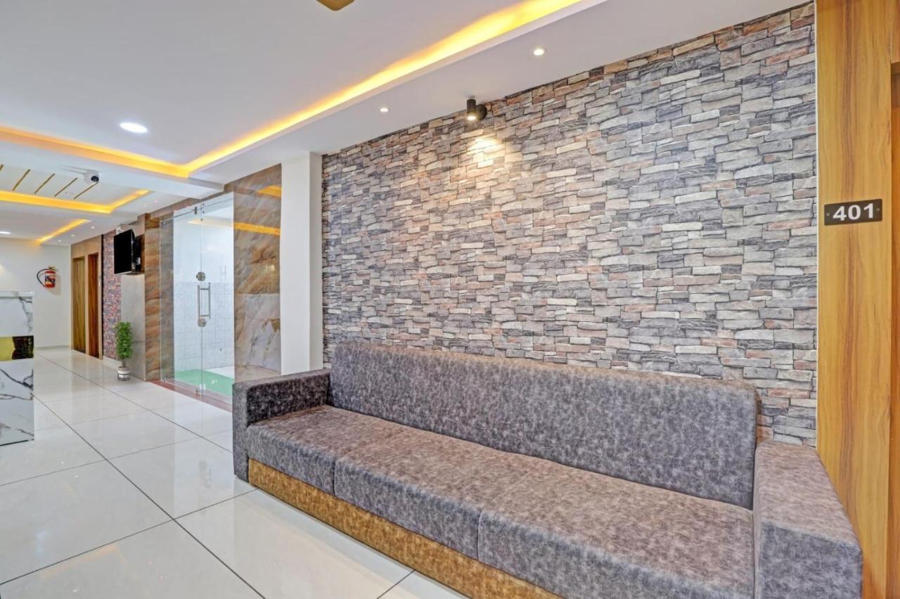 Sai Guest house *