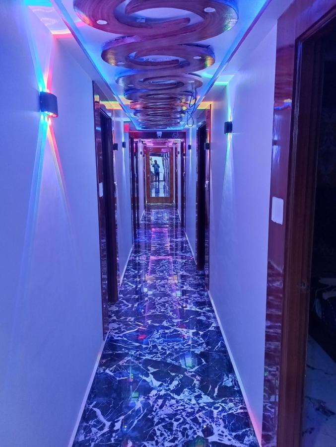 Sanskar 3*