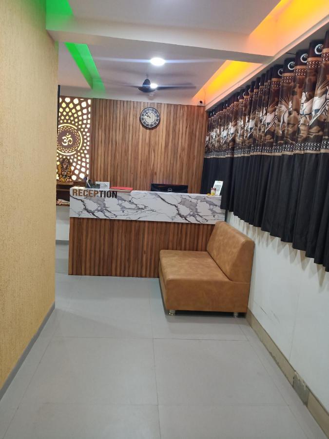 Eagle Inn, Naroda