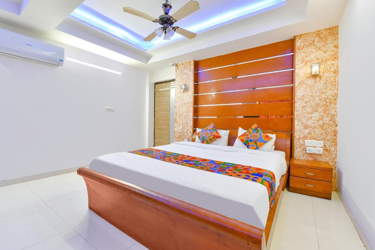 Fabhotel Raj Ratna - Nr Ashram Road