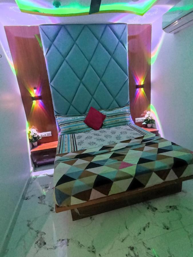 Sanskar Hotel