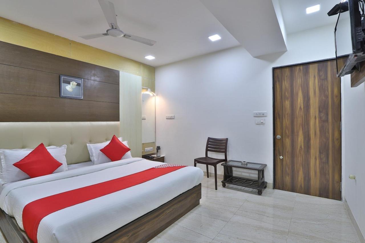 Hotel Collection O Acropole 3*