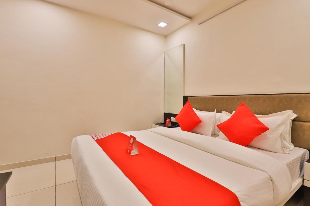 Oyo Raadhe Ahmedabad