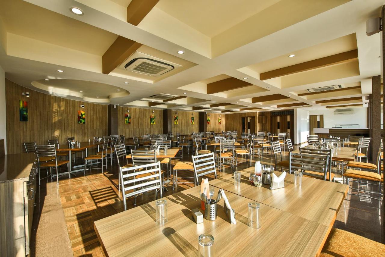 Fabhotel Flora Vastral Ahmedabad
