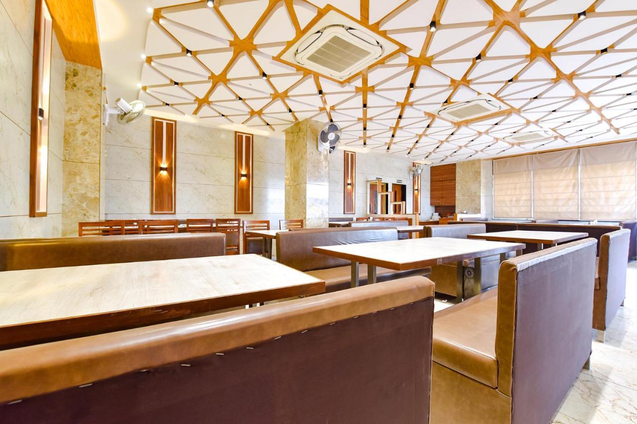 Fabhotel Vishwa Hotel