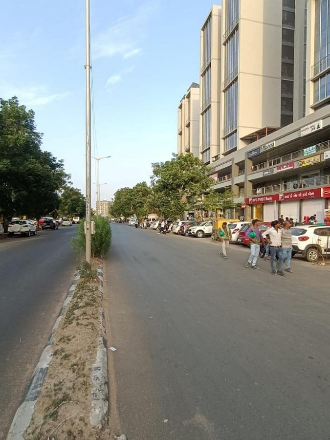 Stay,ahmedabad * Ahmedabad