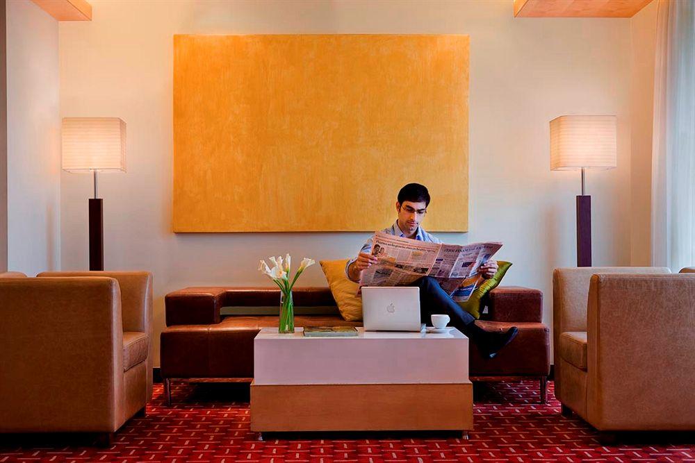 Hotel Courtyard By Marriott Ahmedabad