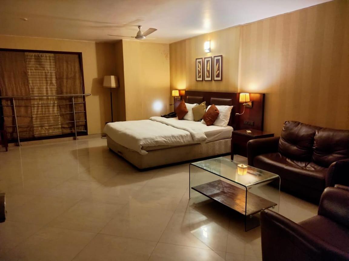 Rk Regency Hotel