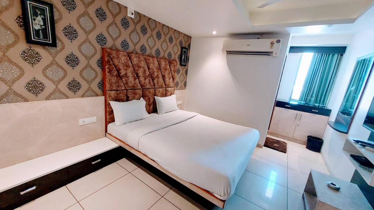 Hotel Sigma Ahmedabad