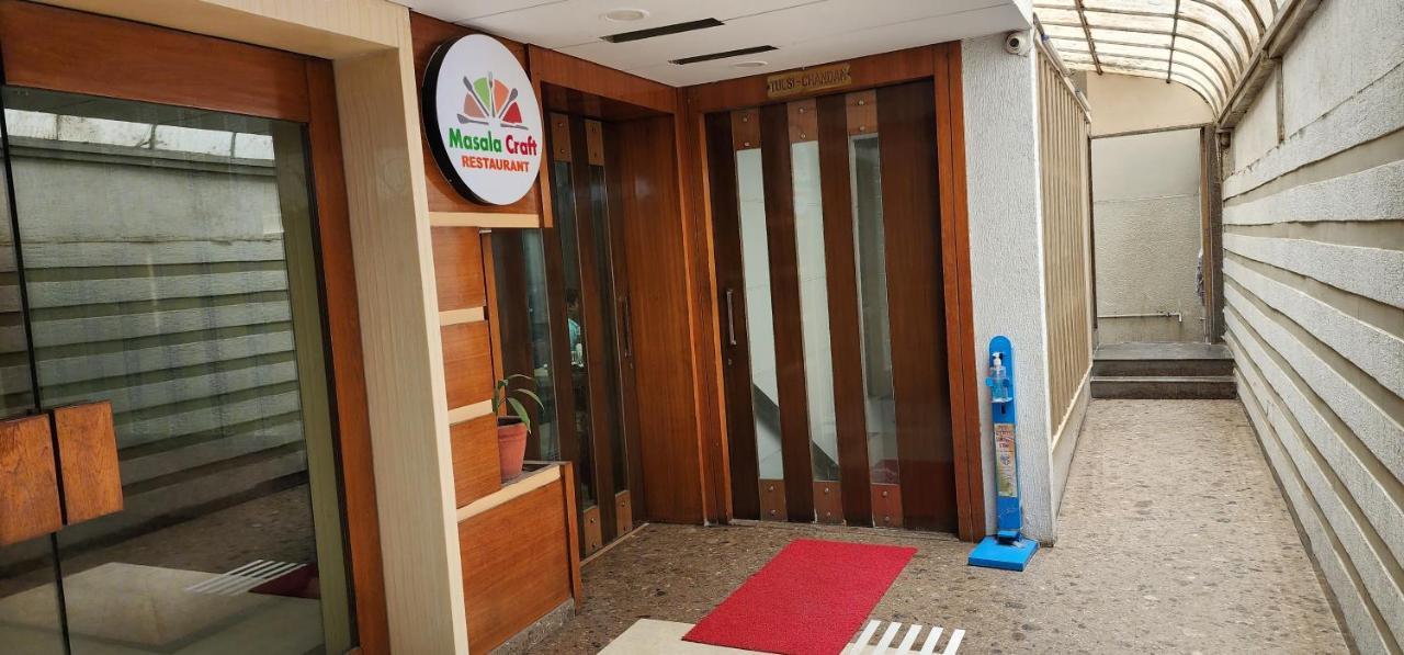 Collection O 17189 Kanak Ashram Road Hotel 3*