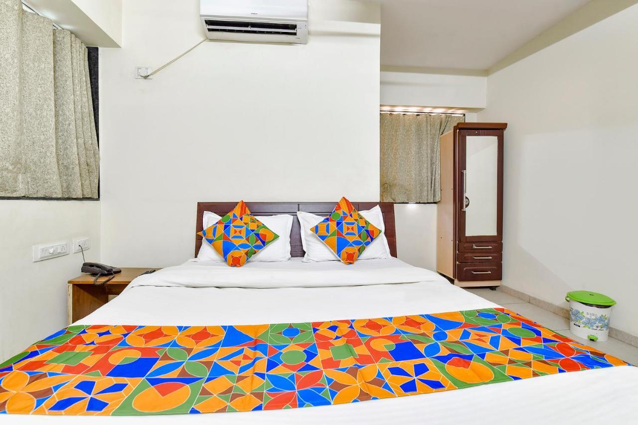 Fabhotel Vishwa 3*