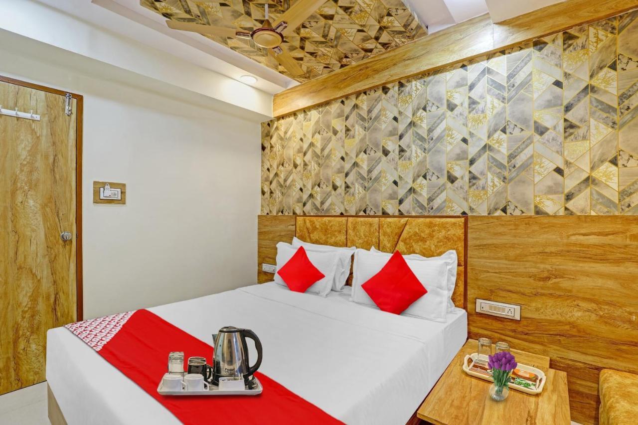 Spot On Hill Hotel Ahmedabad