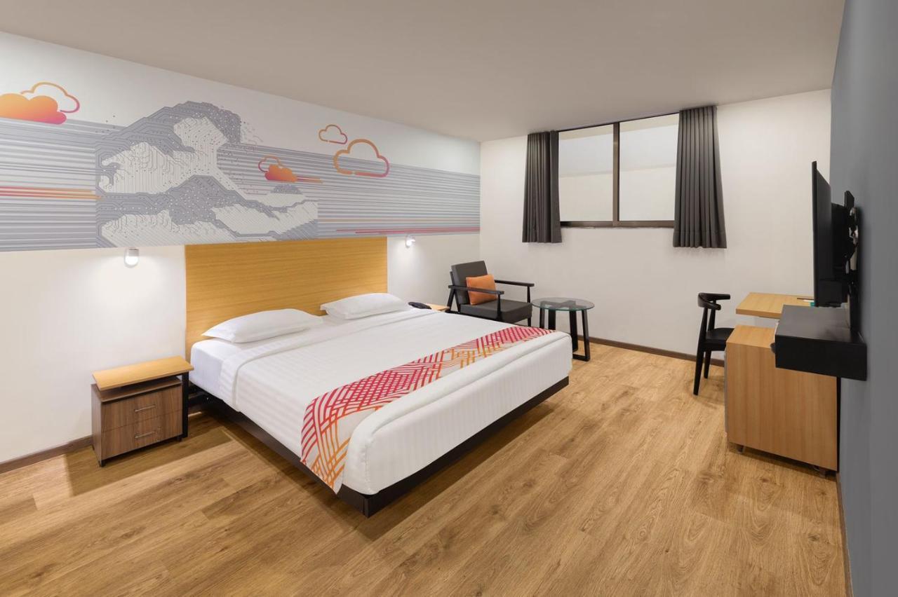 Ginger Rto Circle Hotel 3*