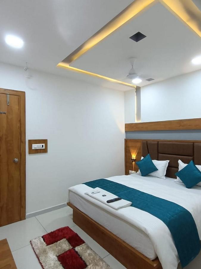 Stay,ahmedabad * Ahmedabad