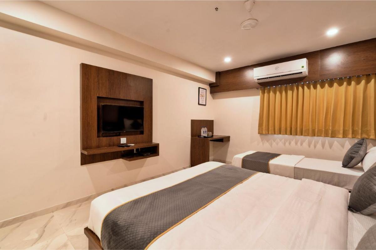 Royal 24 3* Ahmedabad