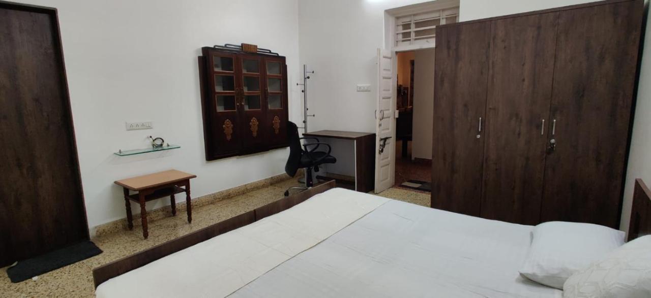 Srinekatan Heritage Homestay *