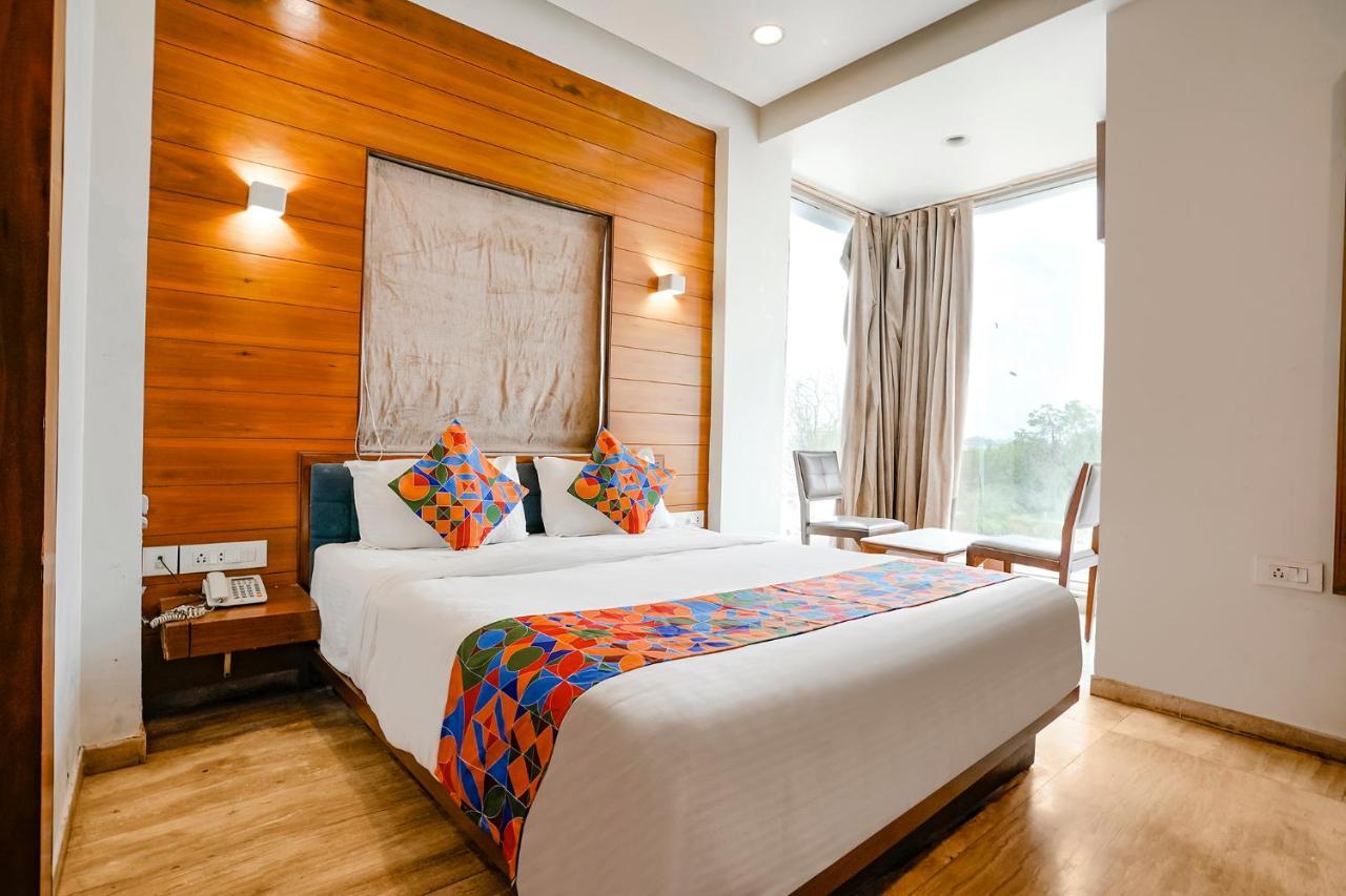 Fabhotel Kyra - Near Airport Road Hotel Ahmedabad