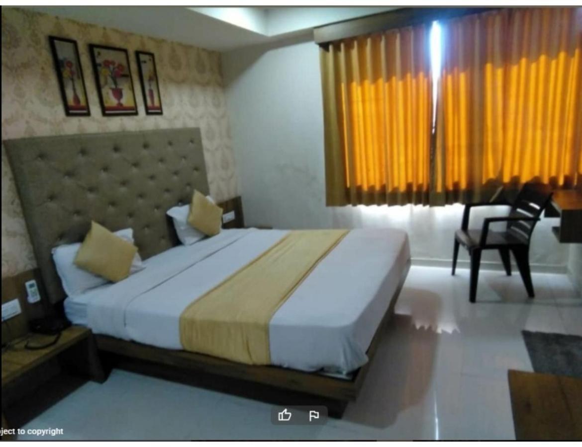 Homestay Leisure, *