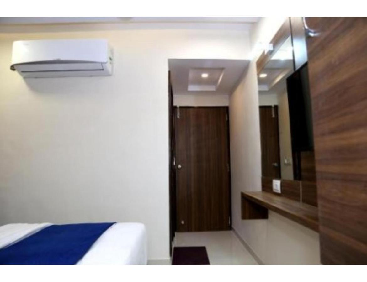 Homestay Leisure, *