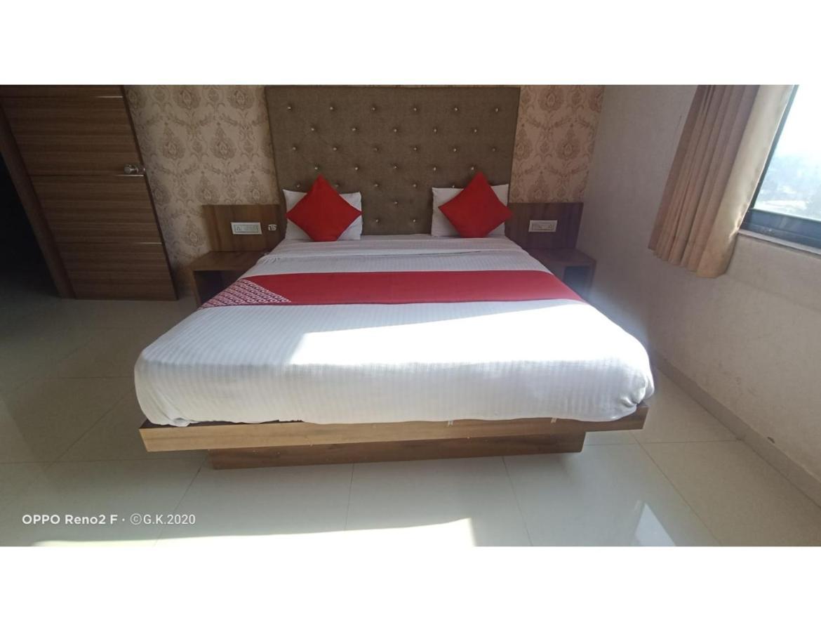 Homestay Leisure, *