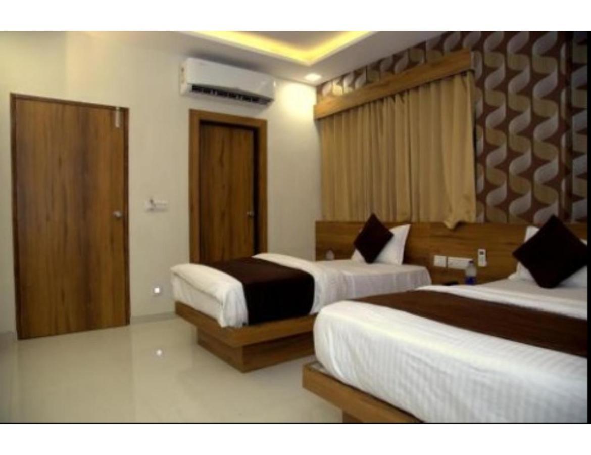 Leisure, * Ahmedabad