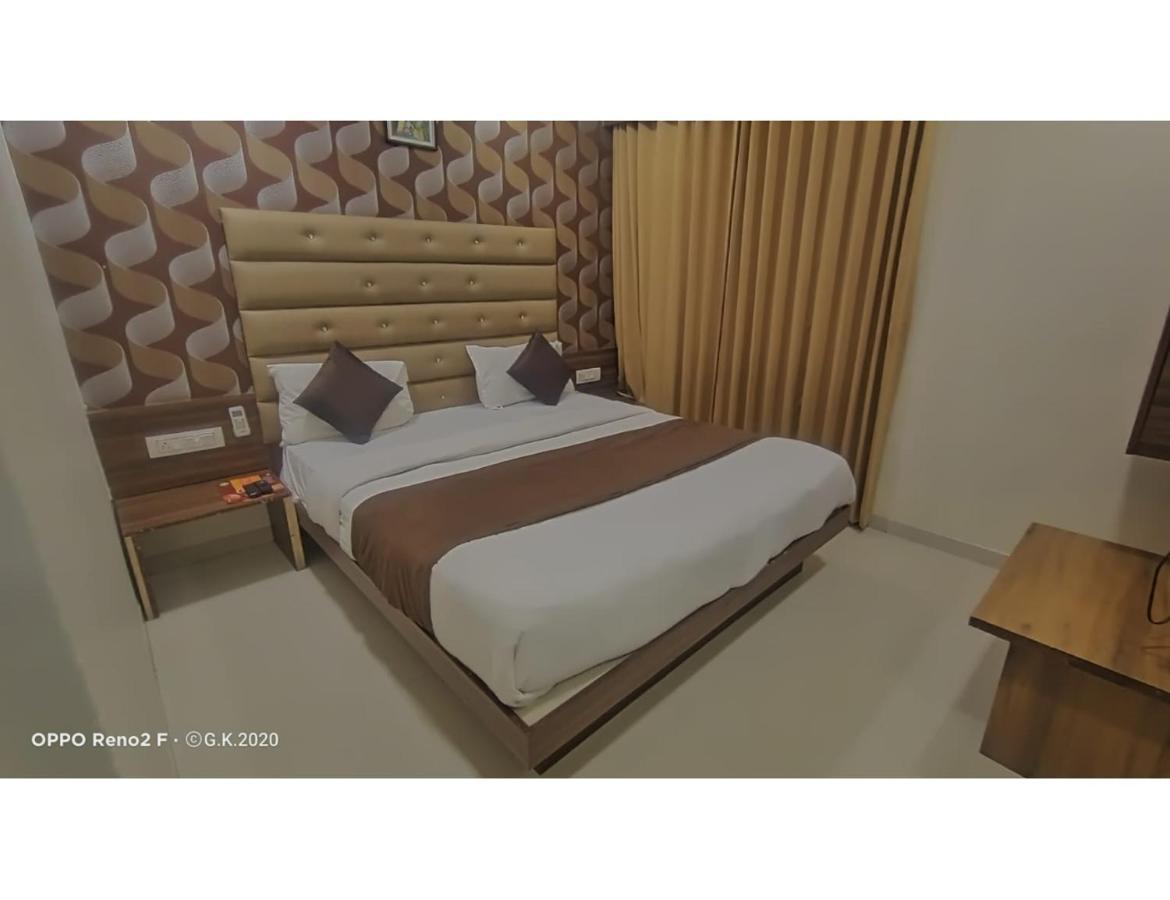 Leisure, Homestay