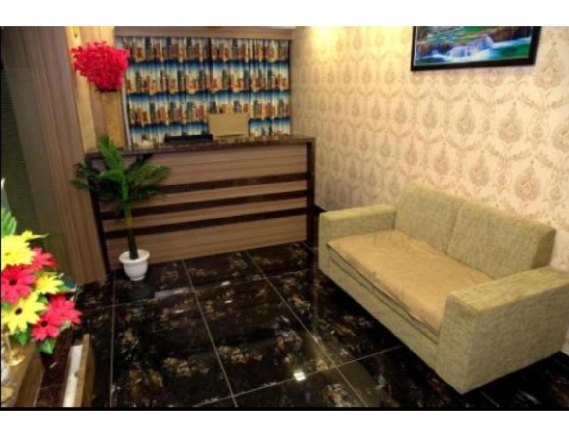 Leisure, Homestay *
