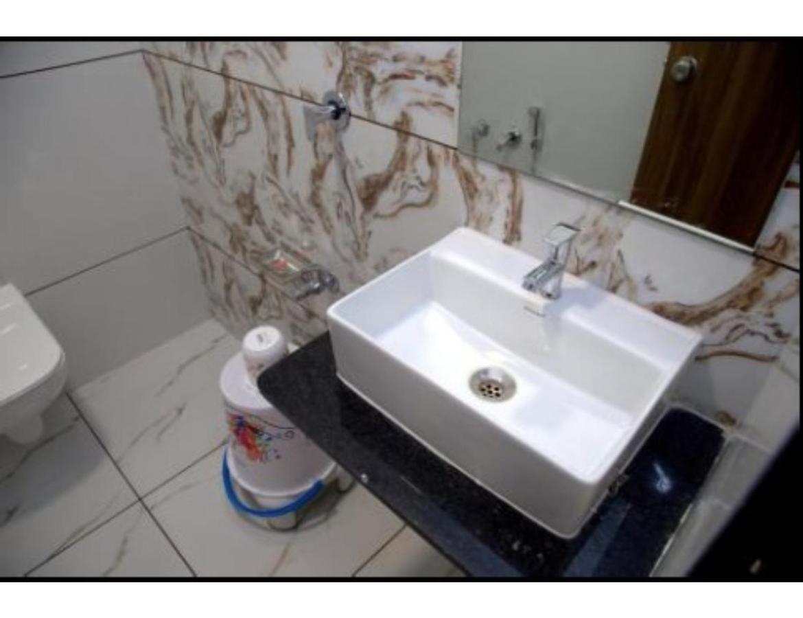 Leisure, Homestay