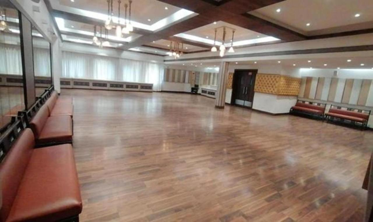 Sun N Step Club Resort Ahmedabad