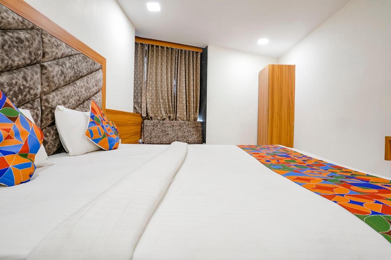 Fabhotel Silver Hotel