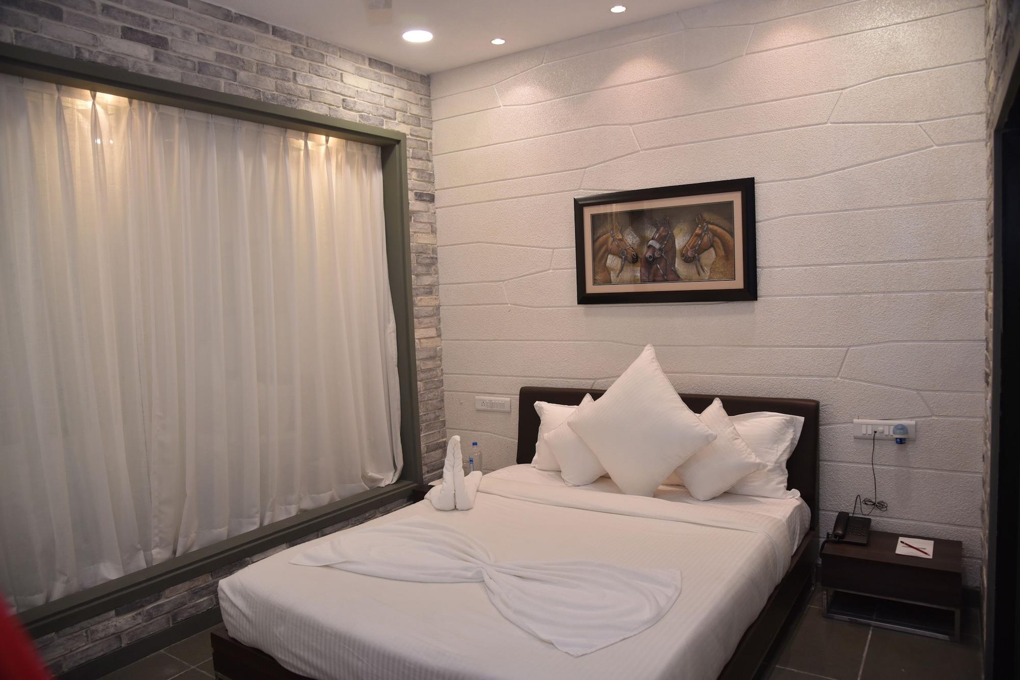 Tribecca Select 3* Ahmedabad